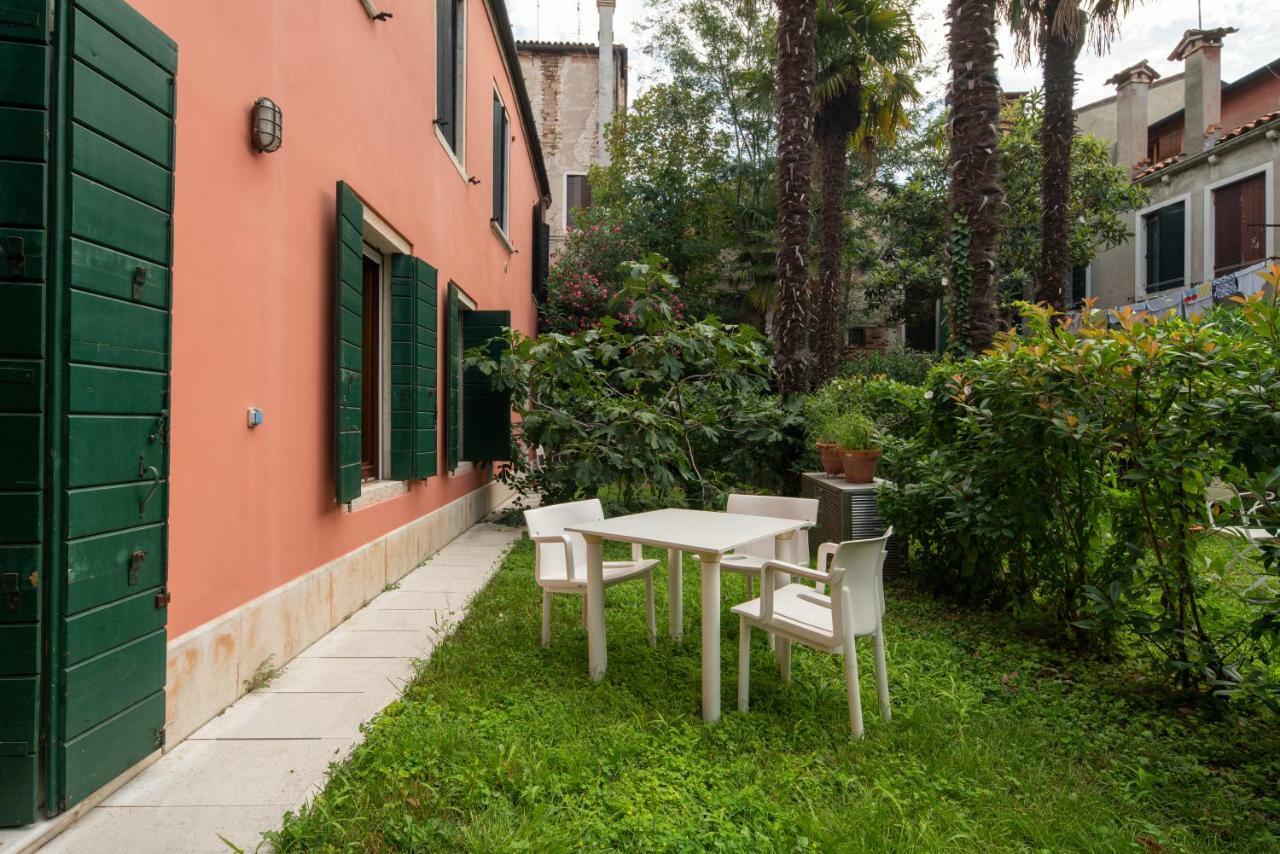 Garden apartment Venetië Buitenkant foto