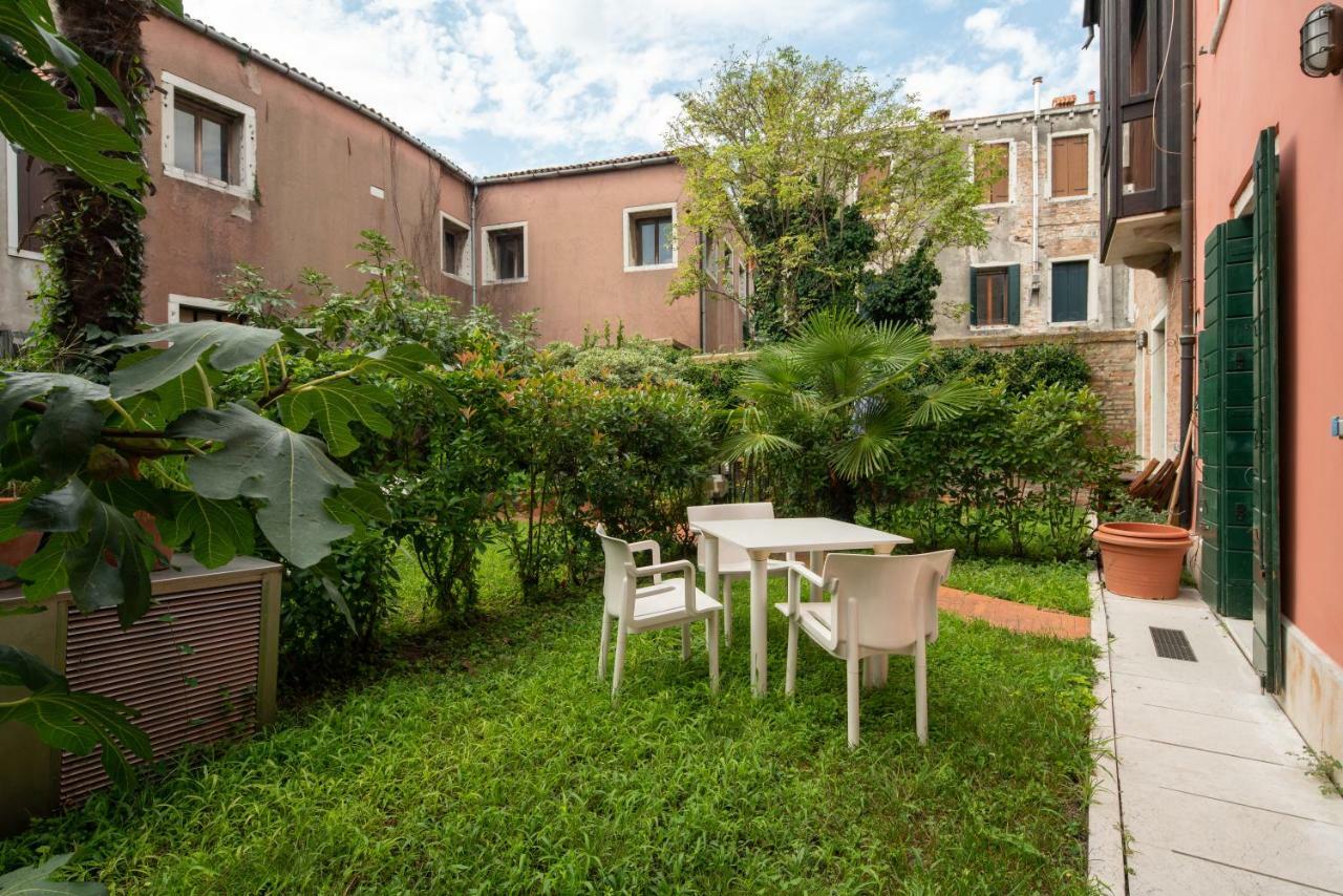 Garden apartment Venetië Buitenkant foto